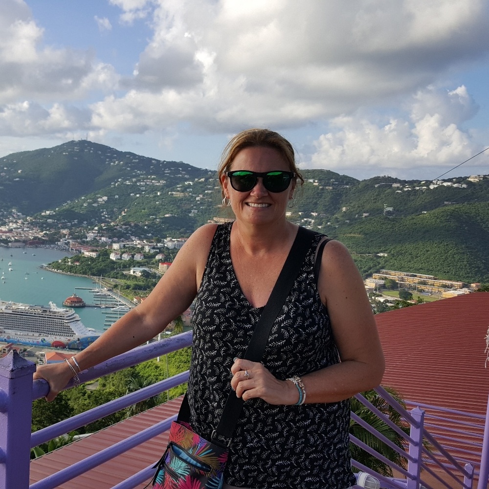 Meet your Posher, Rhonda